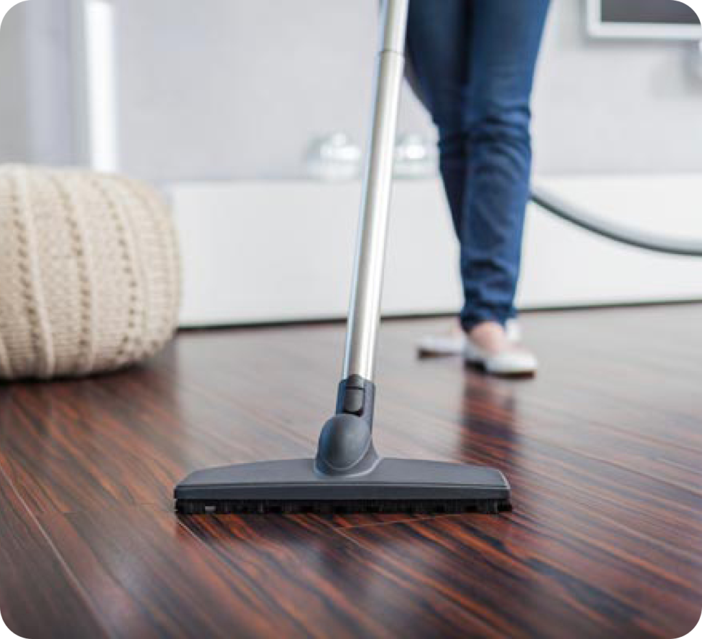 Floor vacuum cleaner